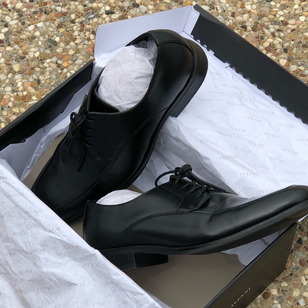 NEW men’s black dress shoes 8.5